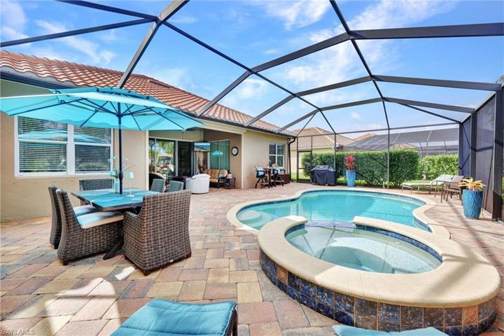 9195 Flint CT, NAPLES FL 34120