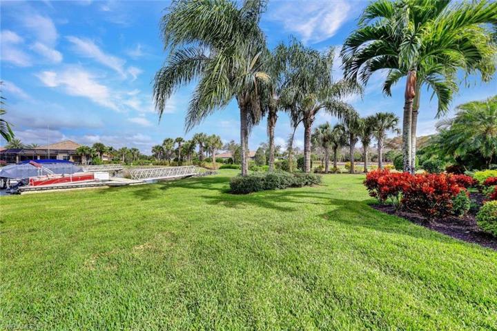 9195 Flint CT, NAPLES FL 34120