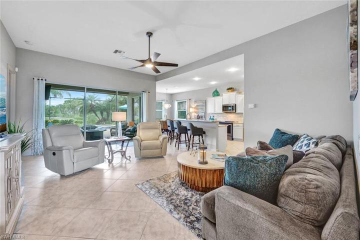 9195 Flint CT, NAPLES FL 34120