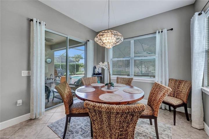 9195 Flint CT, NAPLES FL 34120