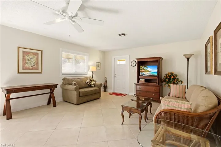 180 Harrison Rd 3, Naples, Florida 34112
