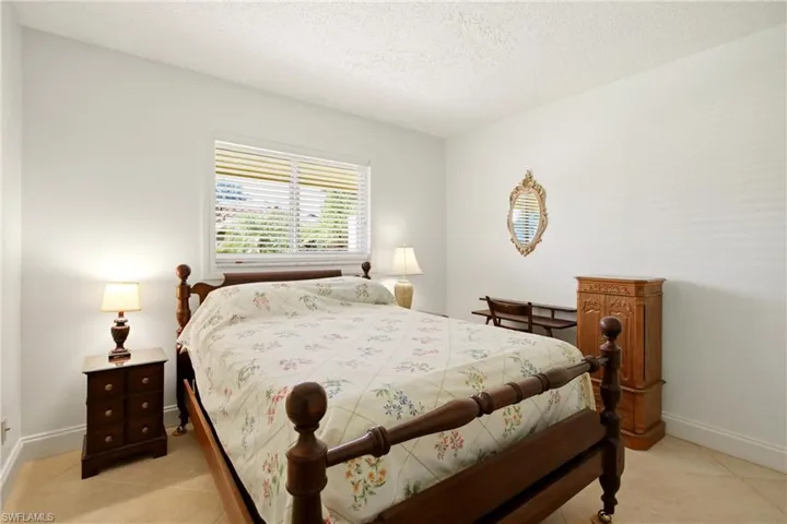 180 Harrison Rd 3, Naples, Florida 34112