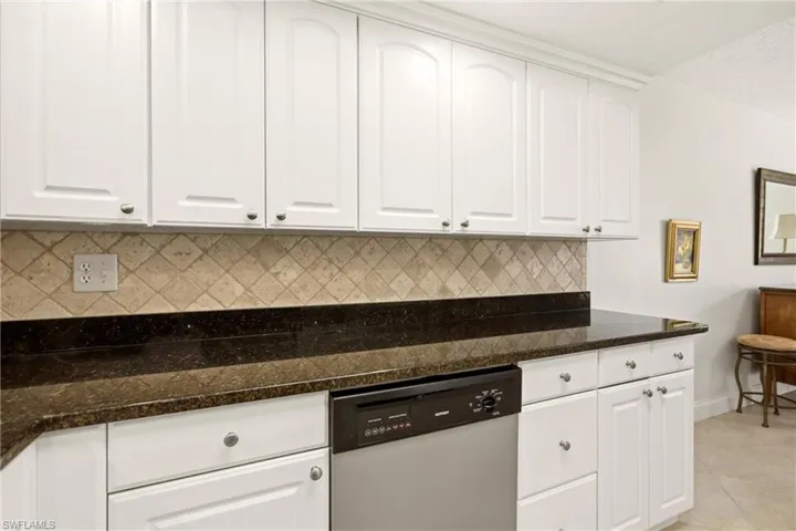 180 Harrison Rd 3, Naples, Florida 34112