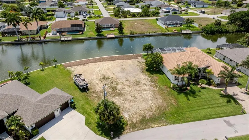 506 Ne 21st Pl, Cape Coral, Florida 33909