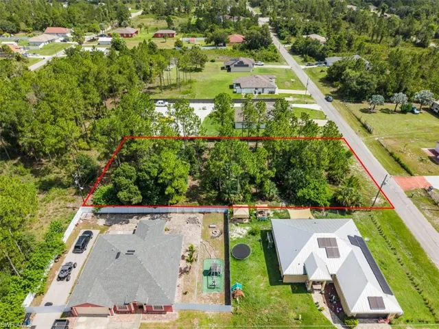 1003 Hibiscus Ave, Lehigh Acres, Florida 33972