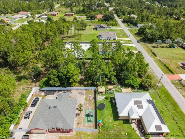 1003 Hibiscus Ave, Lehigh Acres, Florida 33972