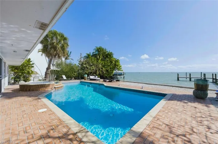 15153 Captiva Dr, Captiva, Florida 33924
