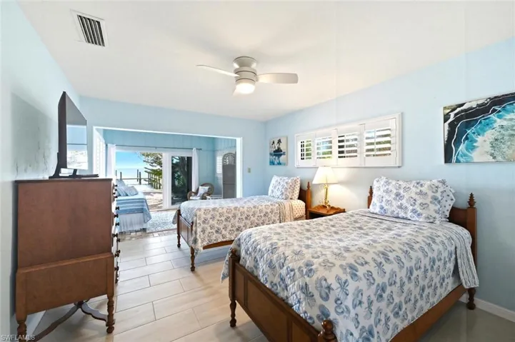 15153 Captiva Dr, Captiva, Florida 33924