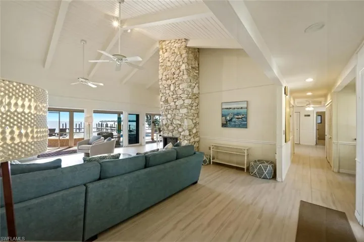 15153 Captiva Dr, Captiva, Florida 33924