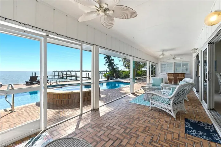 15153 Captiva Dr, Captiva, Florida 33924