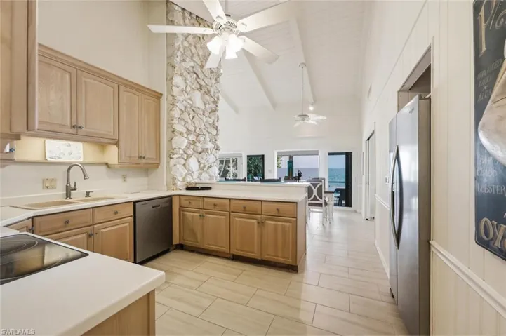 15153 Captiva Dr, Captiva, Florida 33924