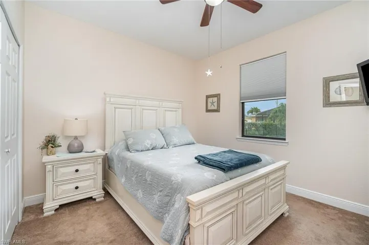 220 Nw 26th Pl, Cape Coral, Florida 33993