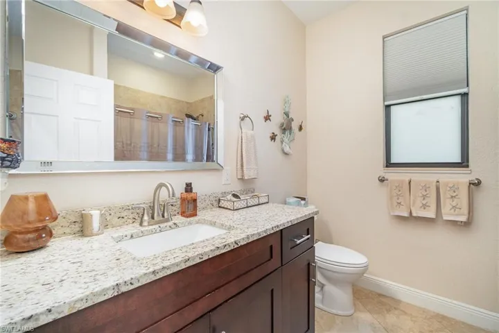 220 Nw 26th Pl, Cape Coral, Florida 33993