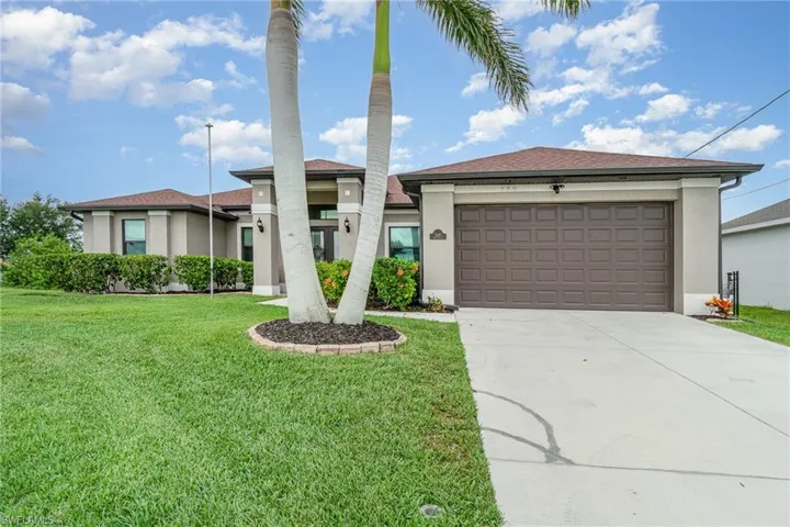 220 Nw 26th Pl, Cape Coral, Florida 33993