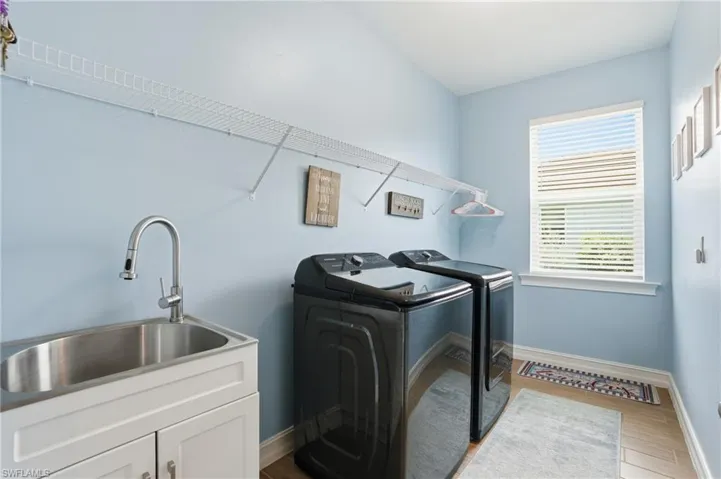 28009  Longboat Key  RUN, Bonita Springs, FL 34135