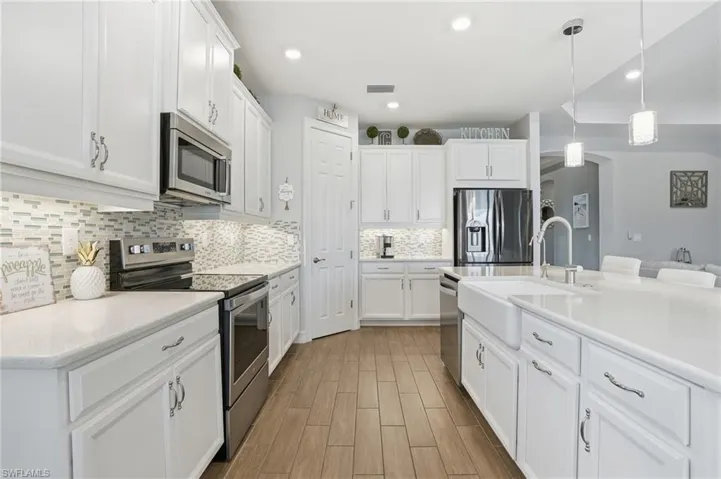 28009  Longboat Key  RUN, Bonita Springs, FL 34135