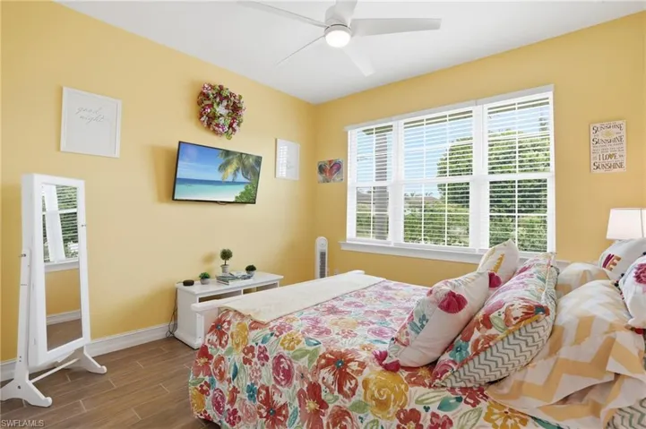 28009  Longboat Key  RUN, Bonita Springs, FL 34135