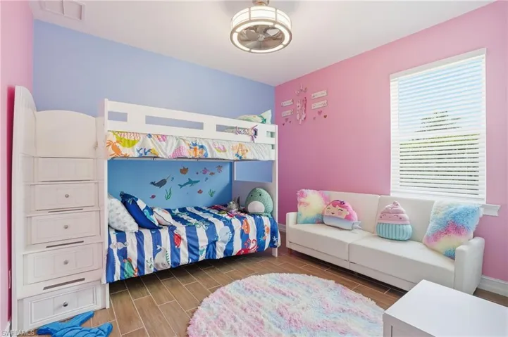 28009  Longboat Key  RUN, Bonita Springs, FL 34135