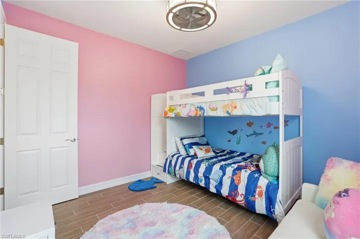 28009  Longboat Key  RUN, Bonita Springs, FL 34135
