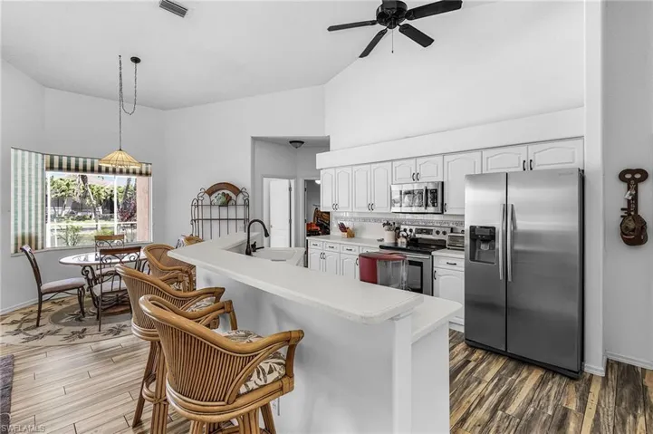 2601 Sw 25th Ter, Cape Coral, Florida 33914