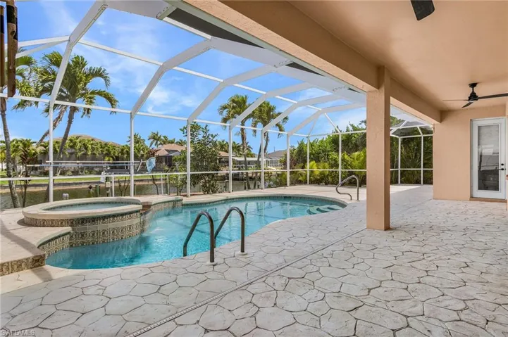 2601 Sw 25th Ter, Cape Coral, Florida 33914