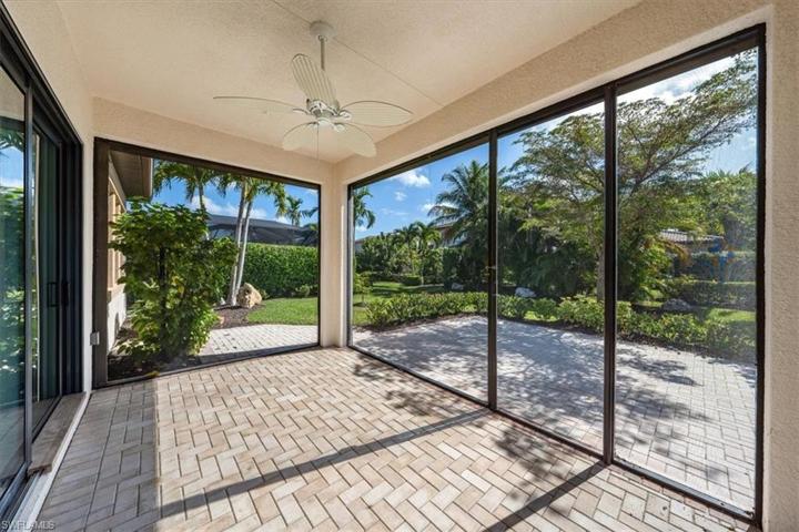 1330  Manado  DR, Naples, FL 34113