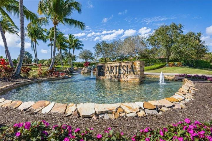 1330  Manado  DR, Naples, FL 34113