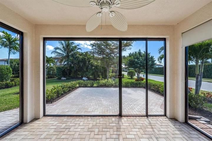 1330  Manado  DR, Naples, FL 34113