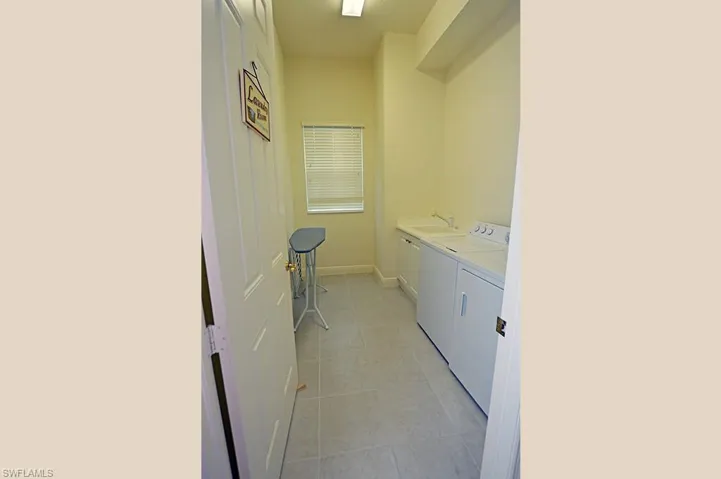 9267  MUSEO  CT, Naples, FL 34114
