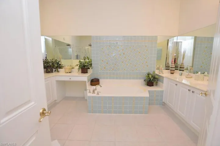 9267  MUSEO  CT, Naples, FL 34114