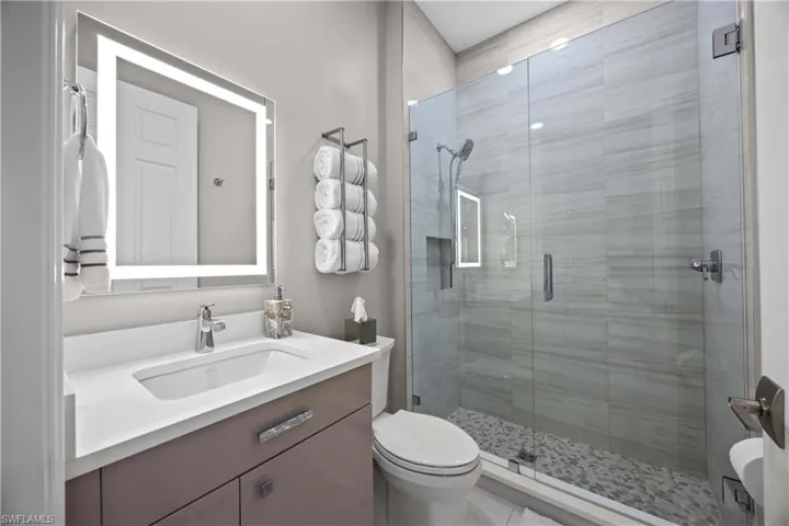 Renovated ensuite guest bath