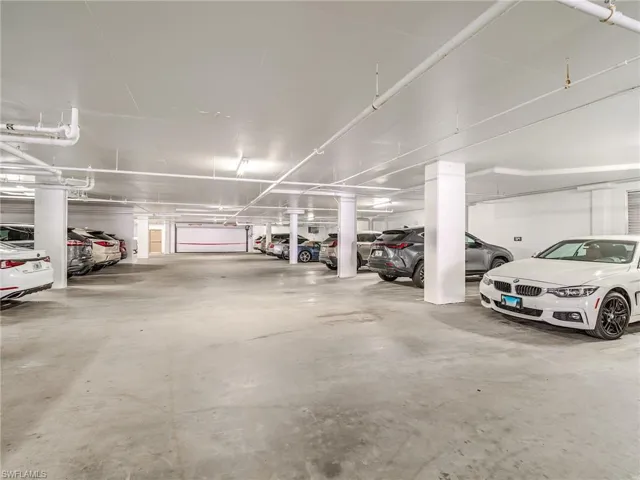 Covered/secure garage parking