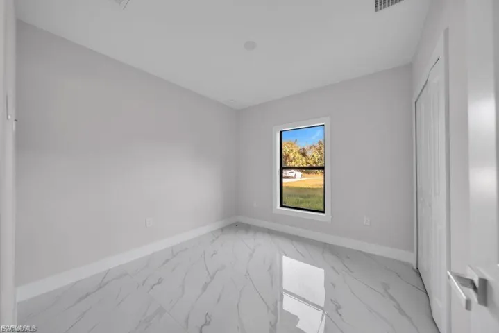 644 Woodcrest Dr, Lehigh Acres, Florida 33972