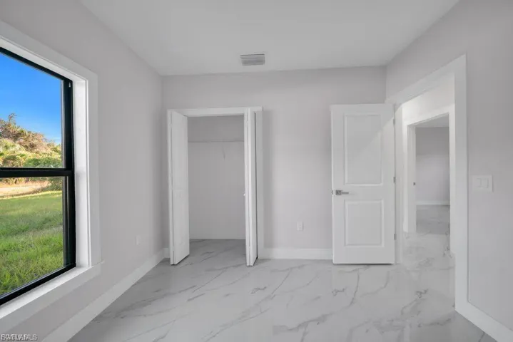 644 Woodcrest Dr, Lehigh Acres, Florida 33972