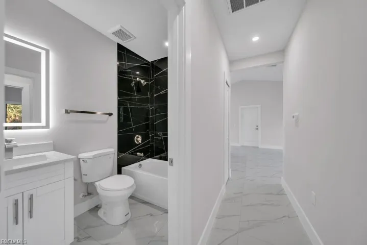 644 Woodcrest Dr, Lehigh Acres, Florida 33972