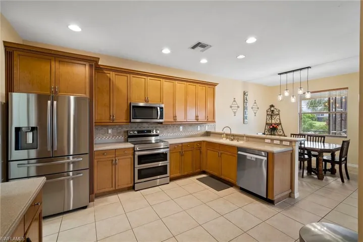 9566  Blue Stone  CIR, Fort Myers, FL 33913