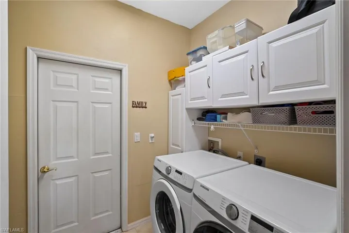 9566  Blue Stone  CIR, Fort Myers, FL 33913