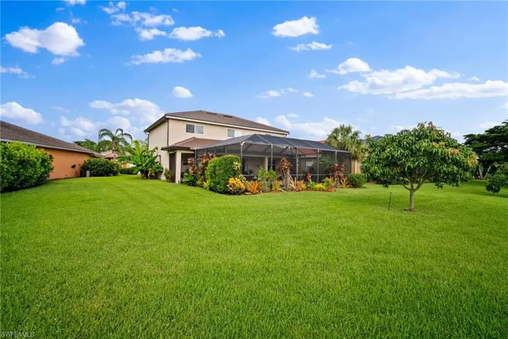 9566  Blue Stone  CIR, Fort Myers, FL 33913