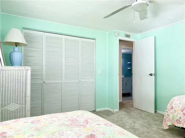 22  Turquoise  AVE, Naples, FL 34114