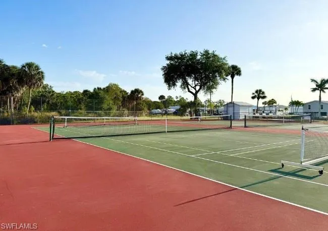 22  Turquoise  AVE, Naples, FL 34114