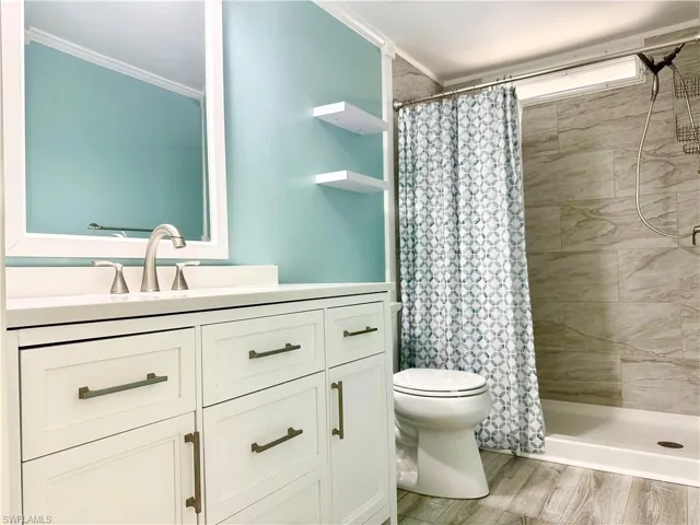 22  Turquoise  AVE, Naples, FL 34114