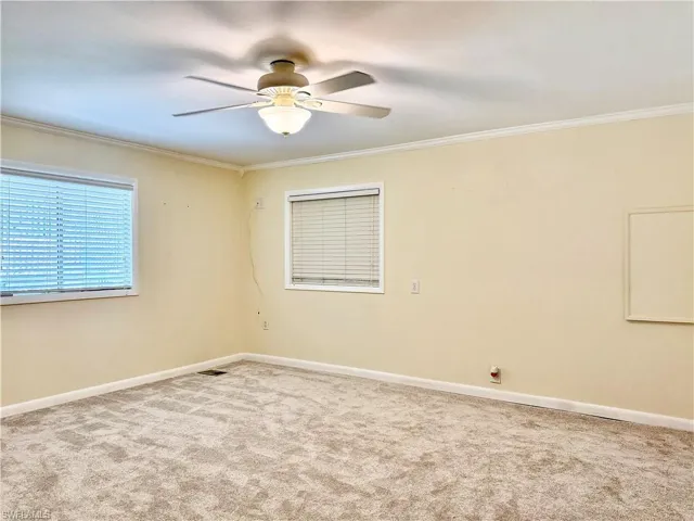 22  Turquoise  AVE, Naples, FL 34114