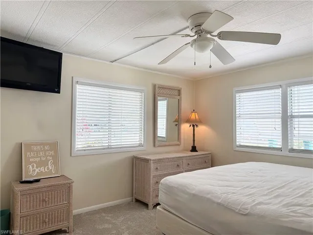 22  Turquoise  AVE, Naples, FL 34114