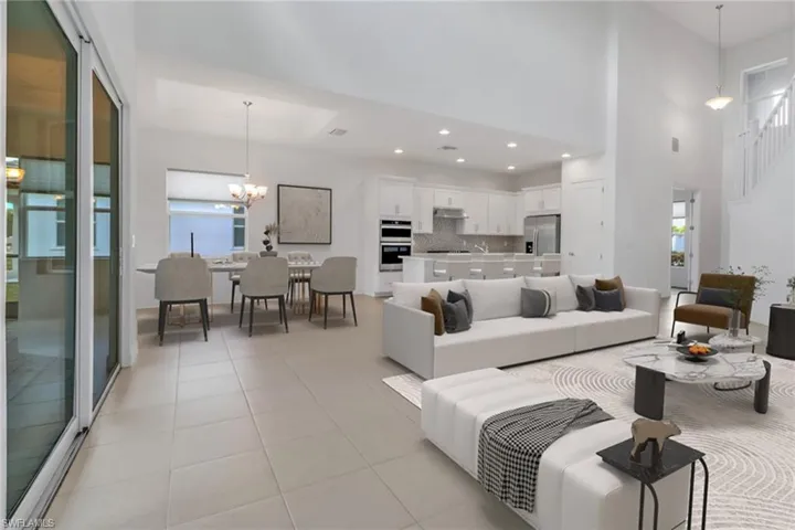 9248  Cayman  DR, Naples, FL 34114
