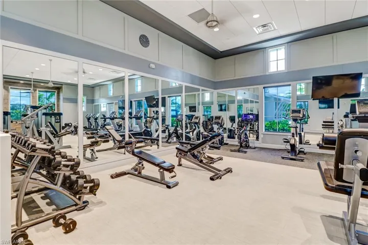 9248  Cayman  DR, Naples, FL 34114