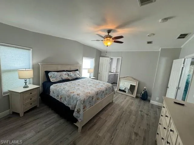 Large Bedroom with king bed and large walk in closet