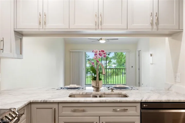 Elegance and functionality meet in the remodeled kitchen!