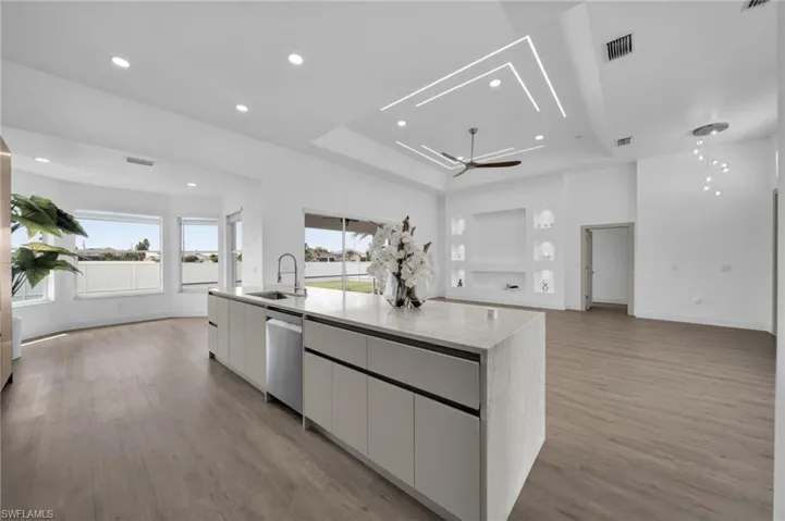 3330 Nw 5th Ter, Cape Coral, Florida 33993
