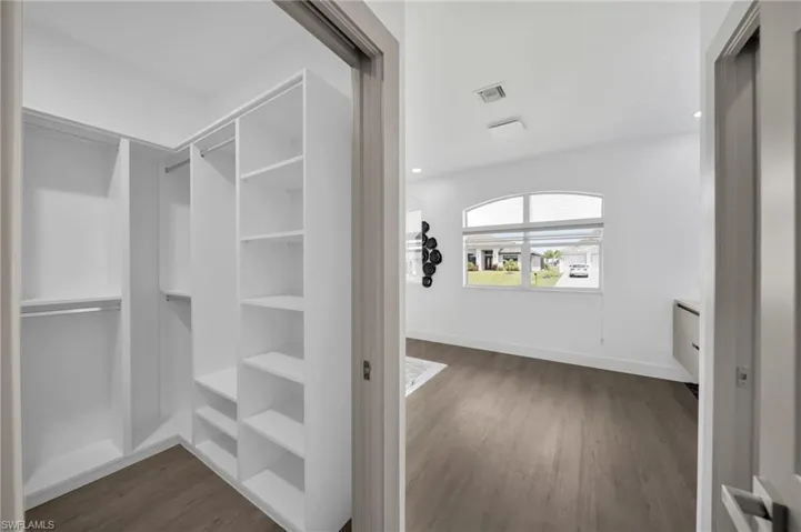 3330 Nw 5th Ter, Cape Coral, Florida 33993