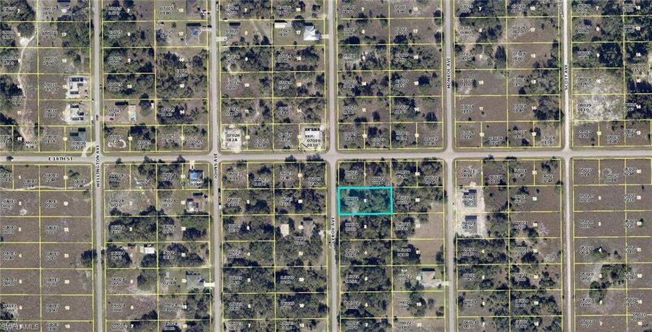 1720 Leroy AVE, LEHIGH ACRES FL 33972